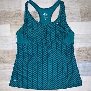 Nike Women's Tank Top - Size Medium